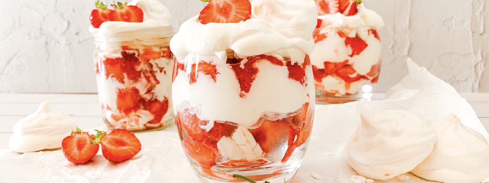 Truskawkowy Eton Mess
