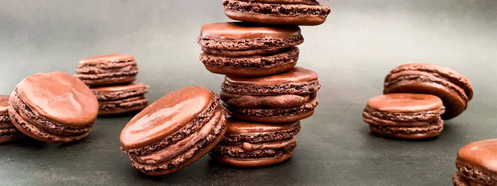 Makaroniki z ganache czekoladowym