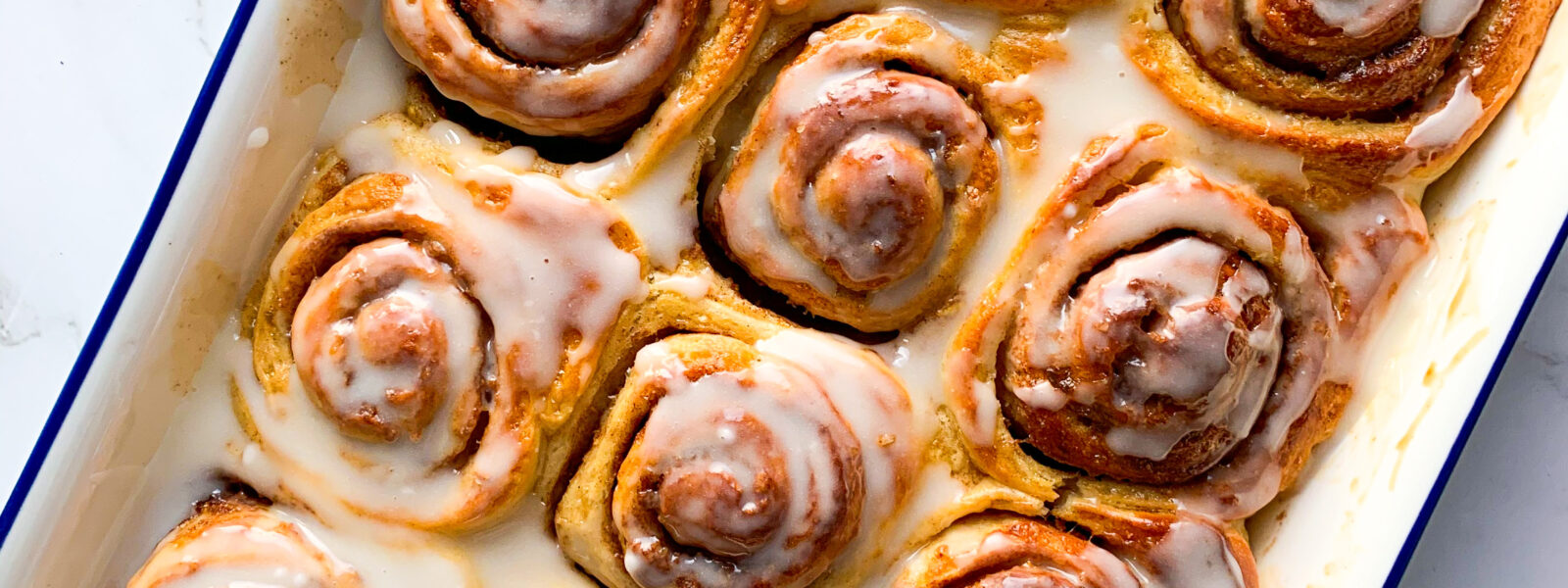 Cinnamon rolls, czyli bułeczki cynamonowe z kardamonem