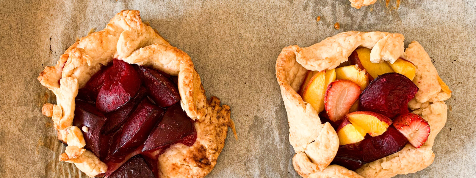 Mini galette z owocami