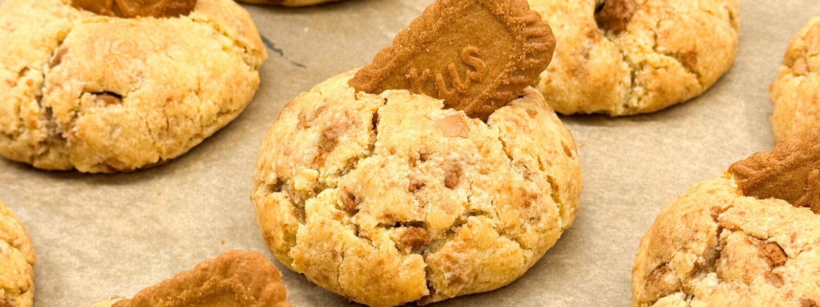 Ciastka z kremem ciasteczkowym Lotus